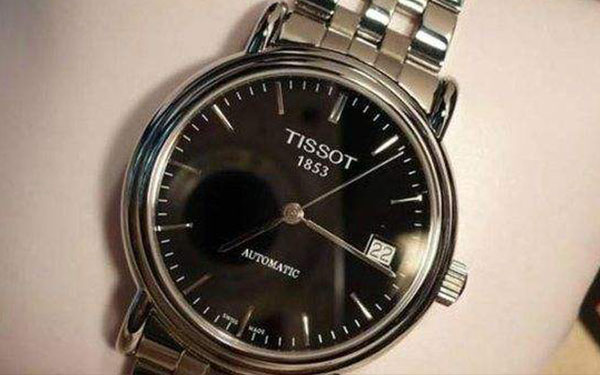 天梭腕表保养小方法