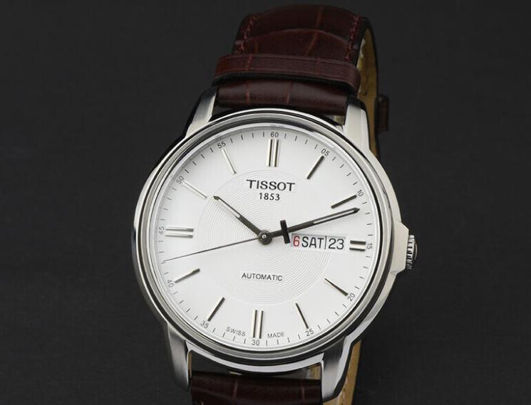 天梭手表怎么预防生锈（手表预防生锈的具体方法）（图）